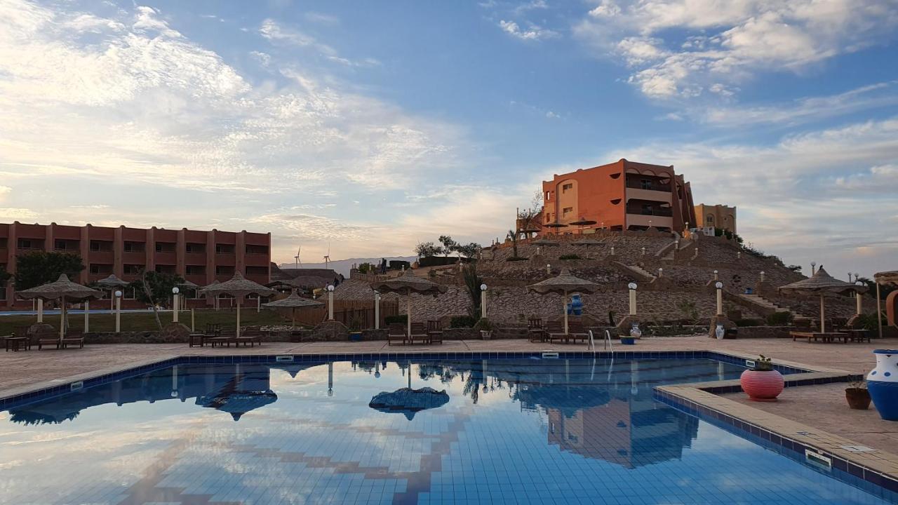 Fanar عين السخنة